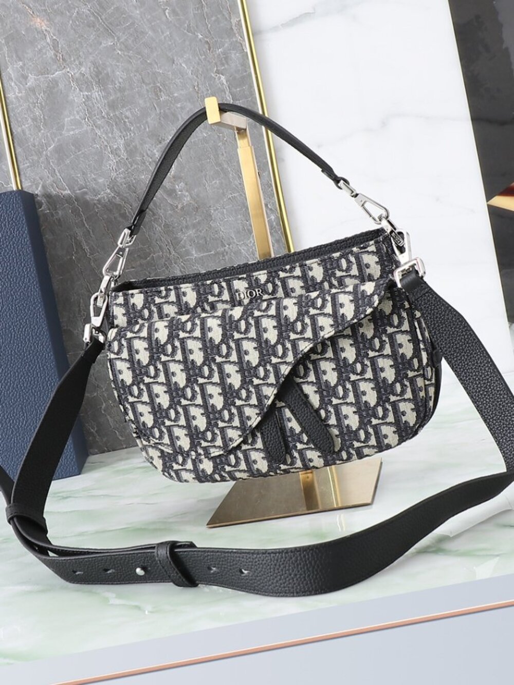 🍀Dior Mini Saddle Bag with Strap